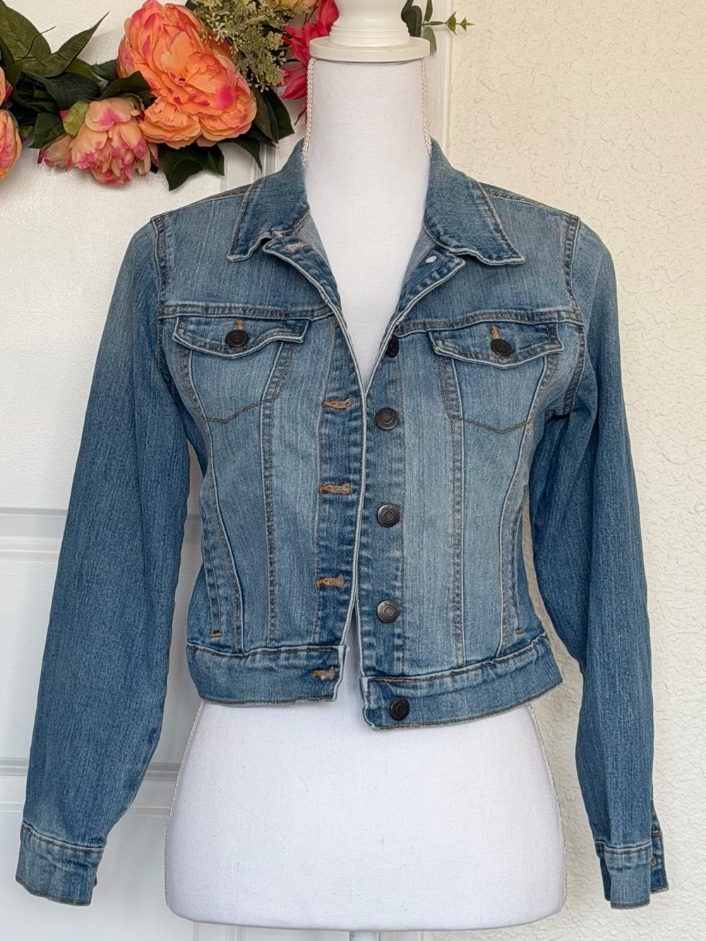 Old Navy Light Blue Girl’s Denim Jacket